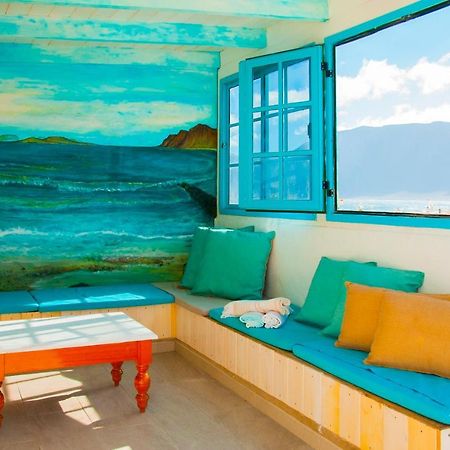 Famara Surf Rooftop Екстер'єр фото