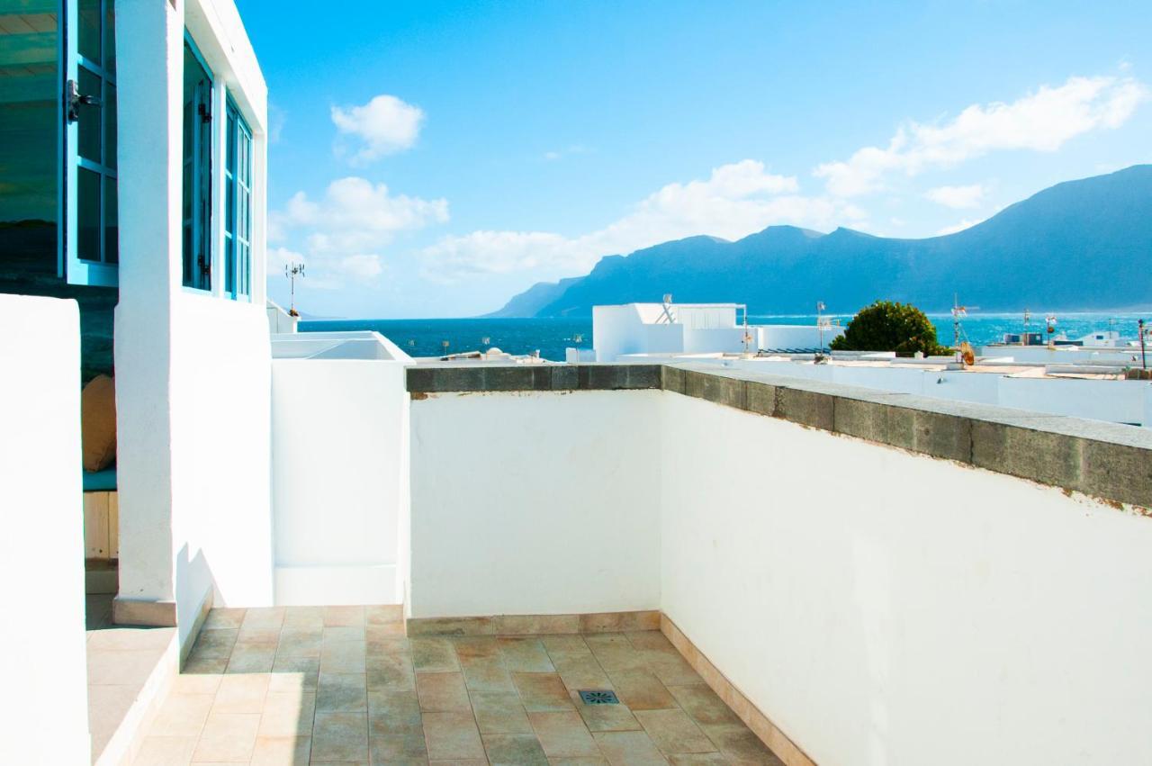 Famara Surf Rooftop Екстер'єр фото